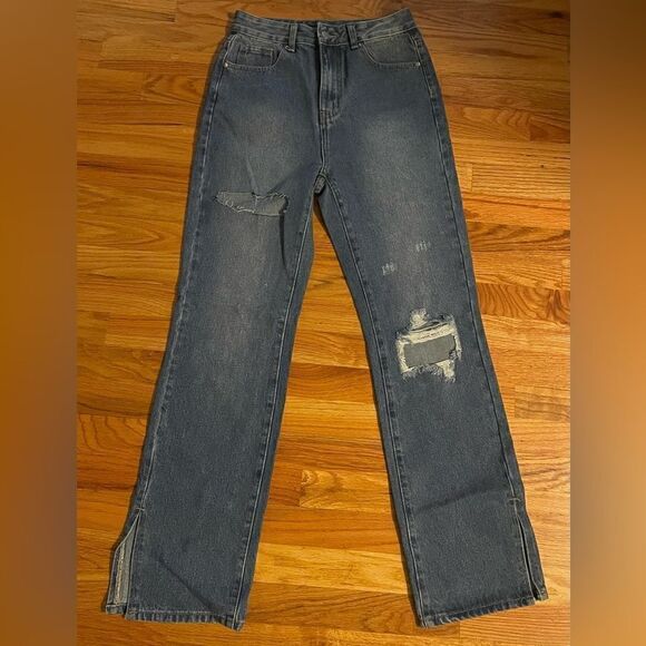 Women’s SHEIN High Waist Ripped mom Jeans w/ Pockets size S. Distressed - Picture 1 of 7